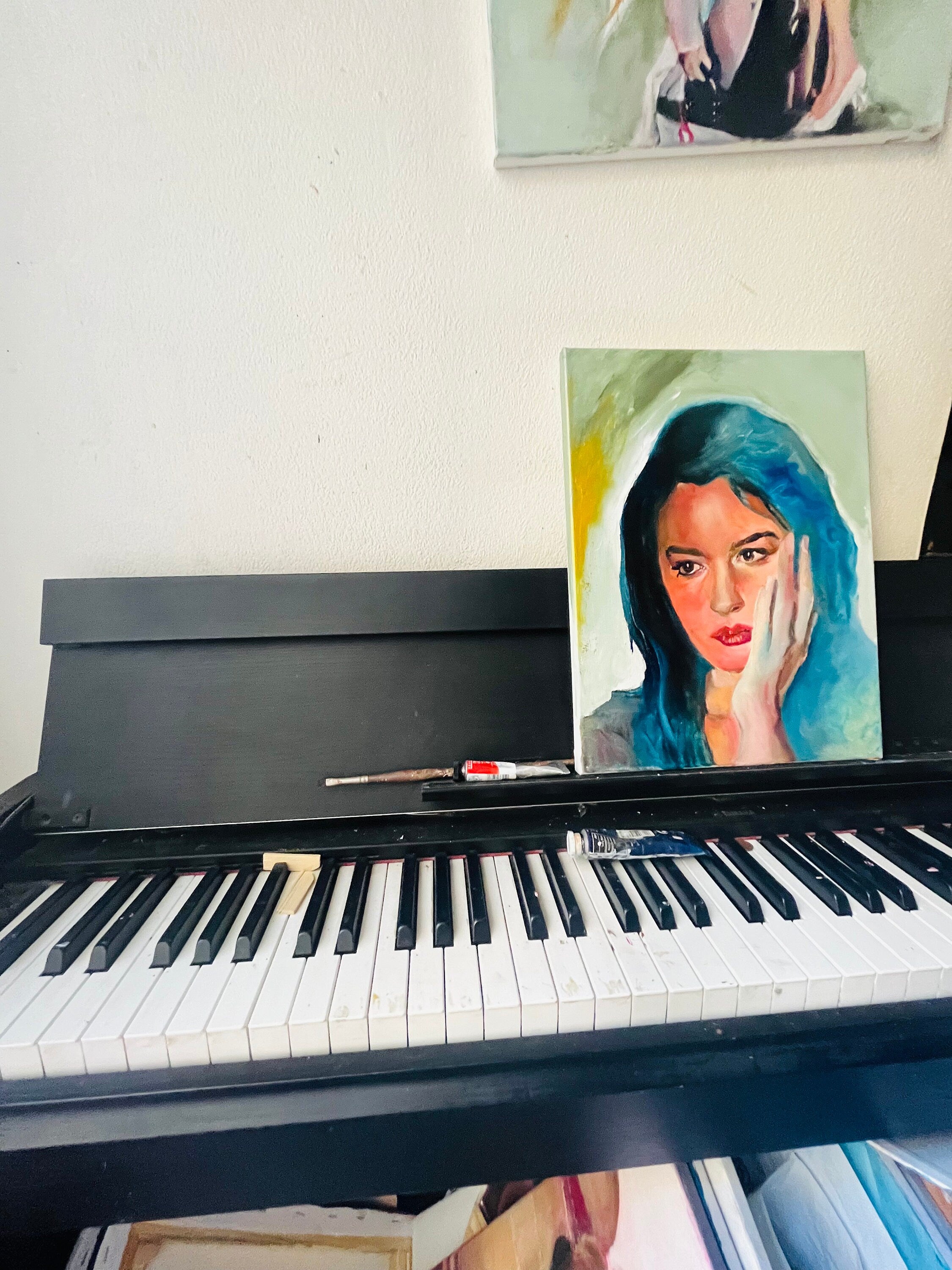 Feeling Blue, Portrait