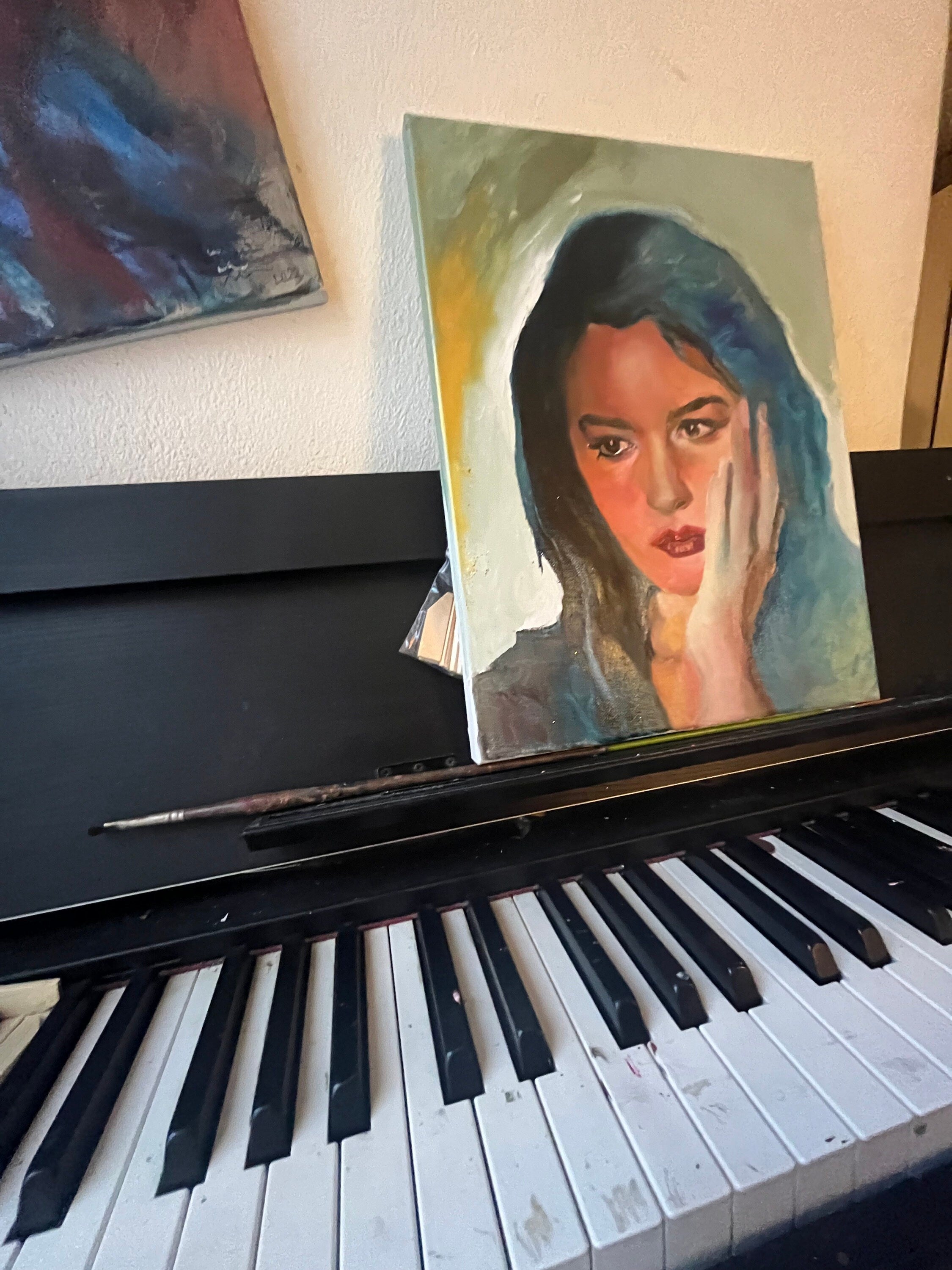 Feeling Blue, Portrait